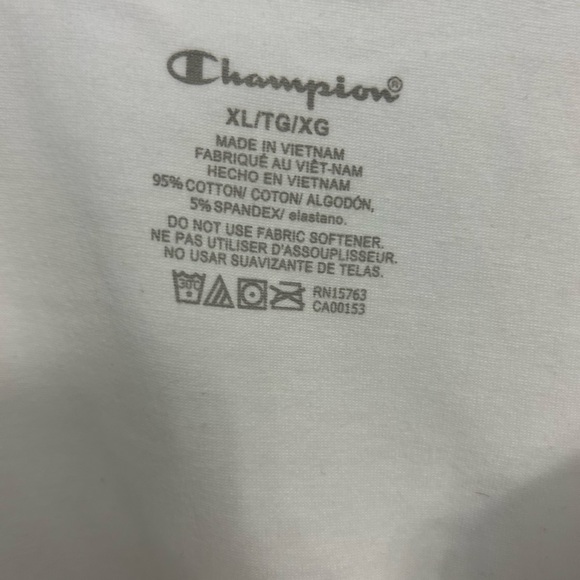 Women’s White Champion Crop Size XLarge new - Picture 4 of 6